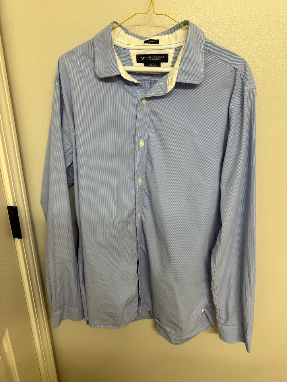 American Eagle Outfitters Light Blue Pinstripe Men's Dress Shirt